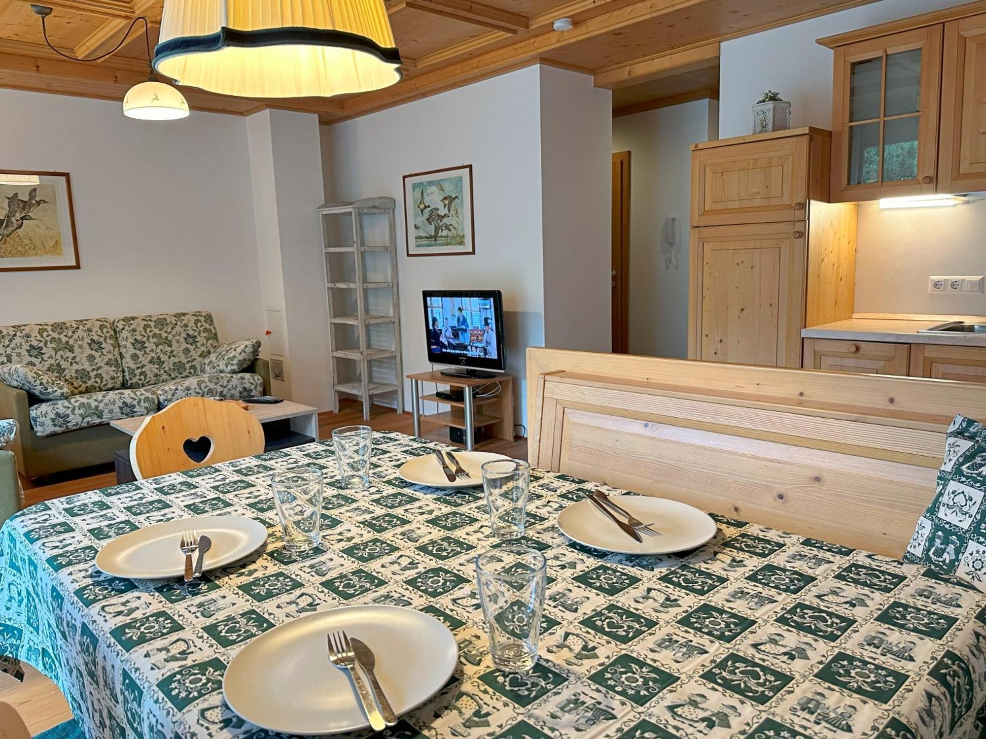Haus Clara By Isa Badkleinkirchheim Leilighet Bad Kleinkirchheim Eksteriør bilde